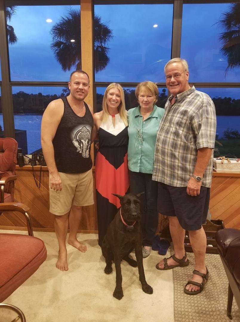 A wonderful visit with Kristin SummersKristin and Ryan Smith!  Brian O'Loughlin and Lauren Specker O'Loughlin - thank you so much for making the trip to join us!!  I can't believe we didn't get a picture!!