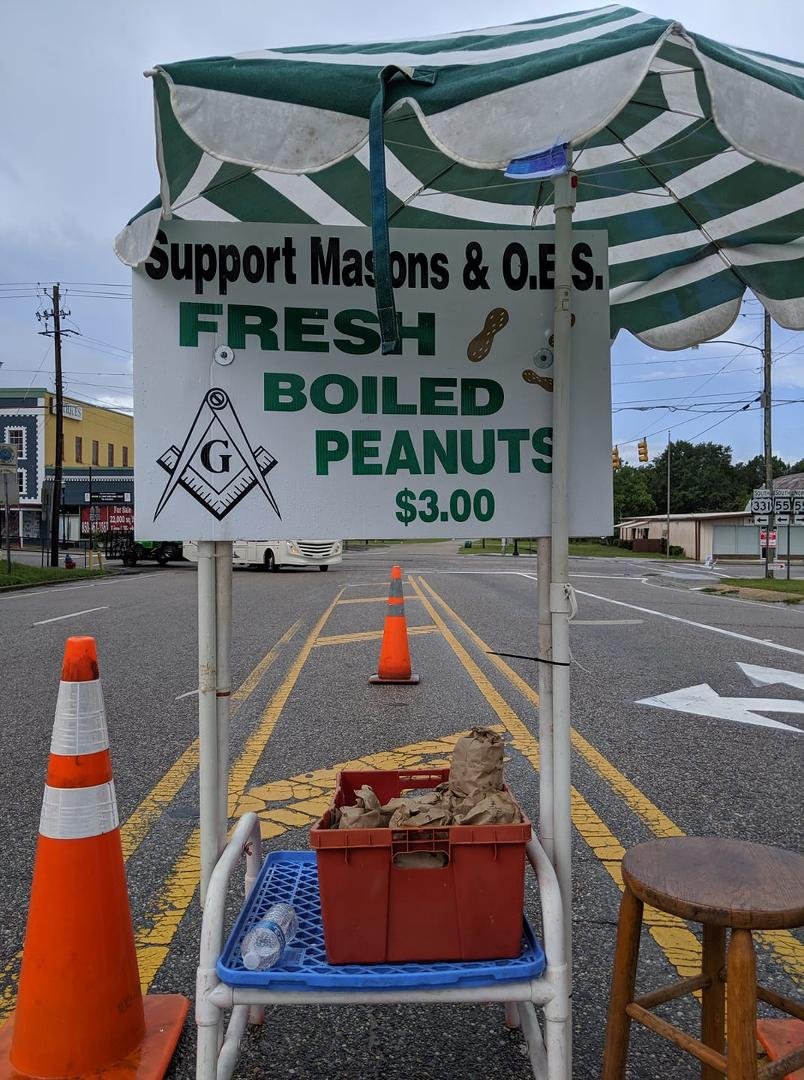 Okay, we are back on the highway in Florala selling fresh boiled peanuts.  Come help us out.