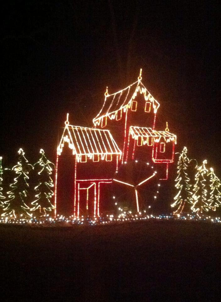Wishing all our family and friends a Very Blessed and Merry Christmas From Branson\uD83C\uDF84