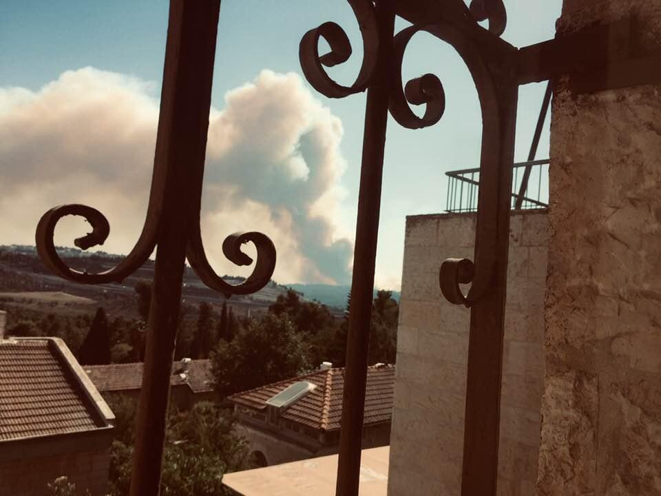 Continued from yesterday, unfortunately. The view is towards the southwest, from an upstairs window.