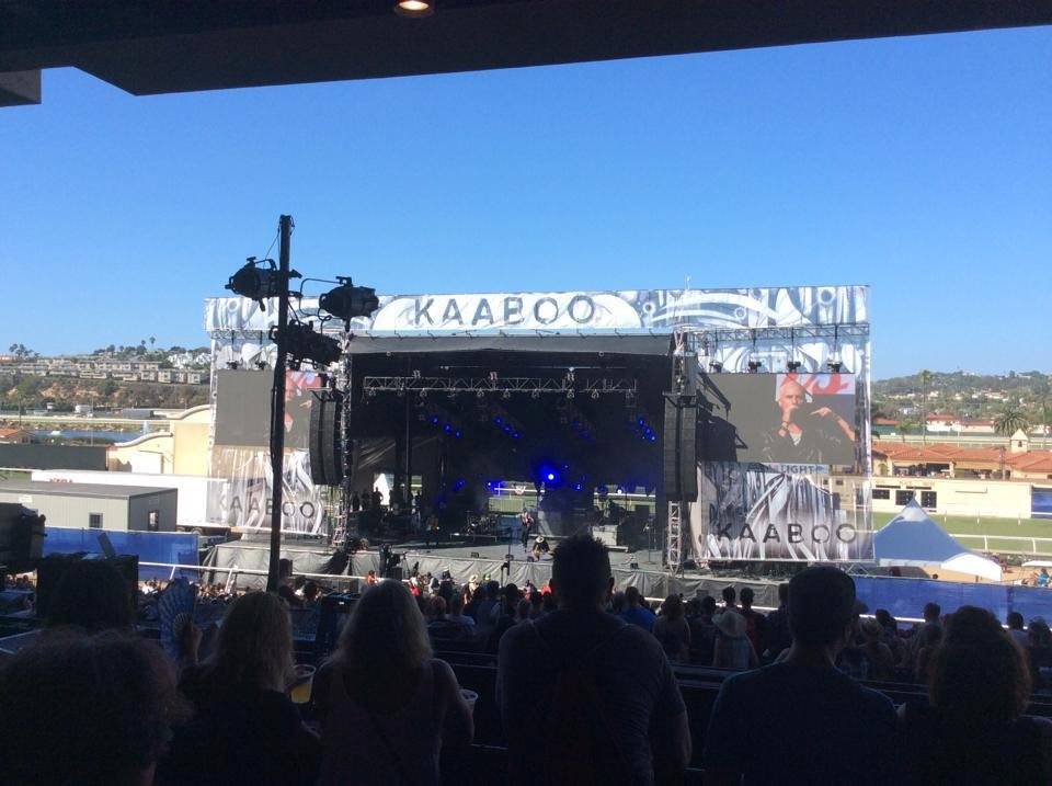At kaaboo watching Neon Trees!!   Awesome drummer!