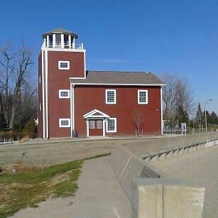Luna pier,mi lighthouse