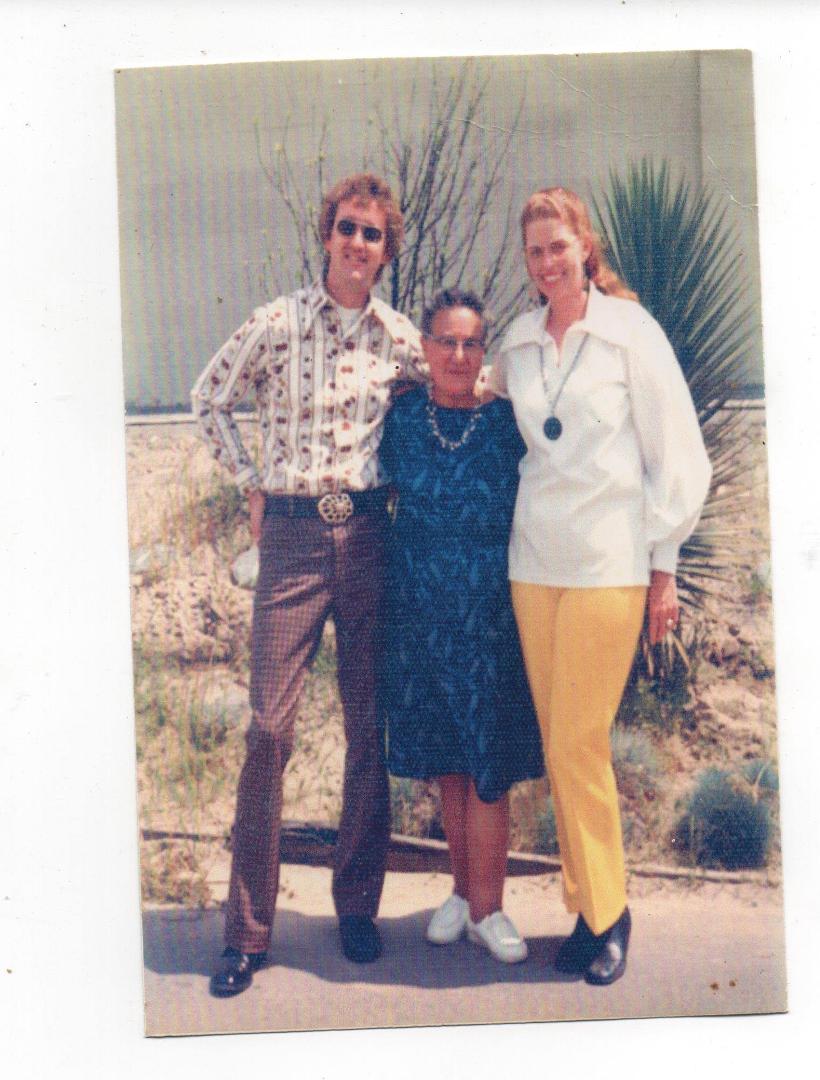 That's my mama between my oldest Notter cousin and her (then) husband, in 1974.