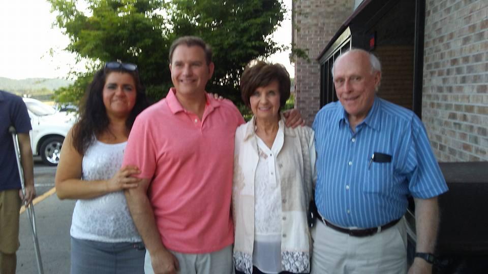 Mike,Greg, Kelly and me on Mothers. Day!!