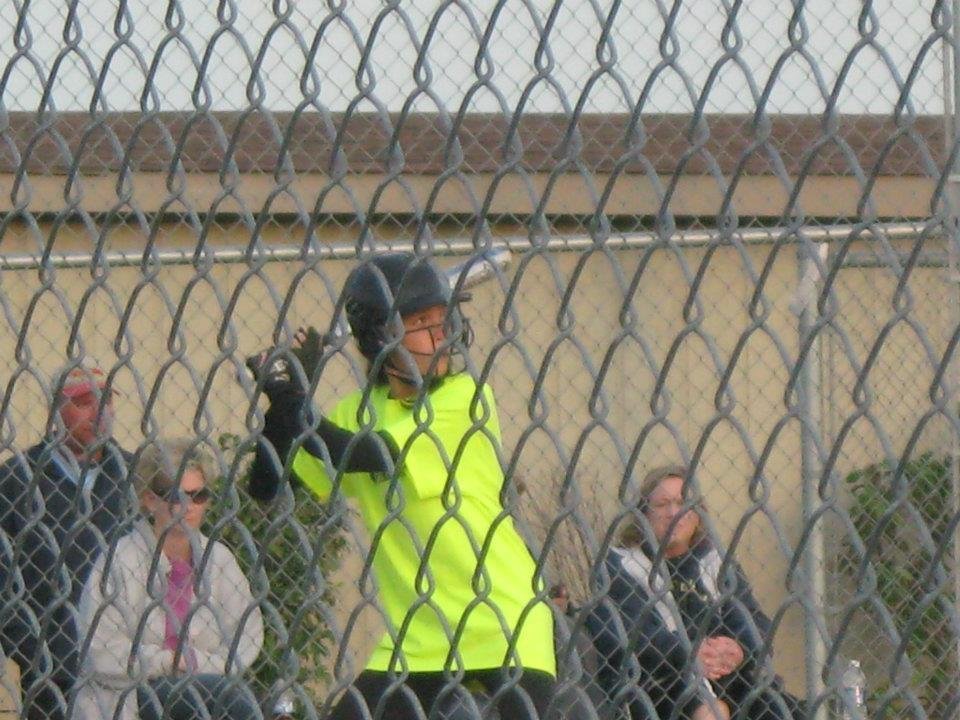 Hannah Santay at bat