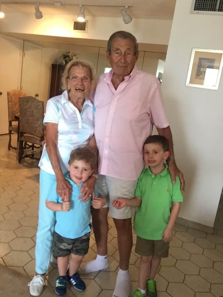 My grandsons with their great grandparents! Thanks for lunch today that you made for us, we had a blast with you💋😍😘