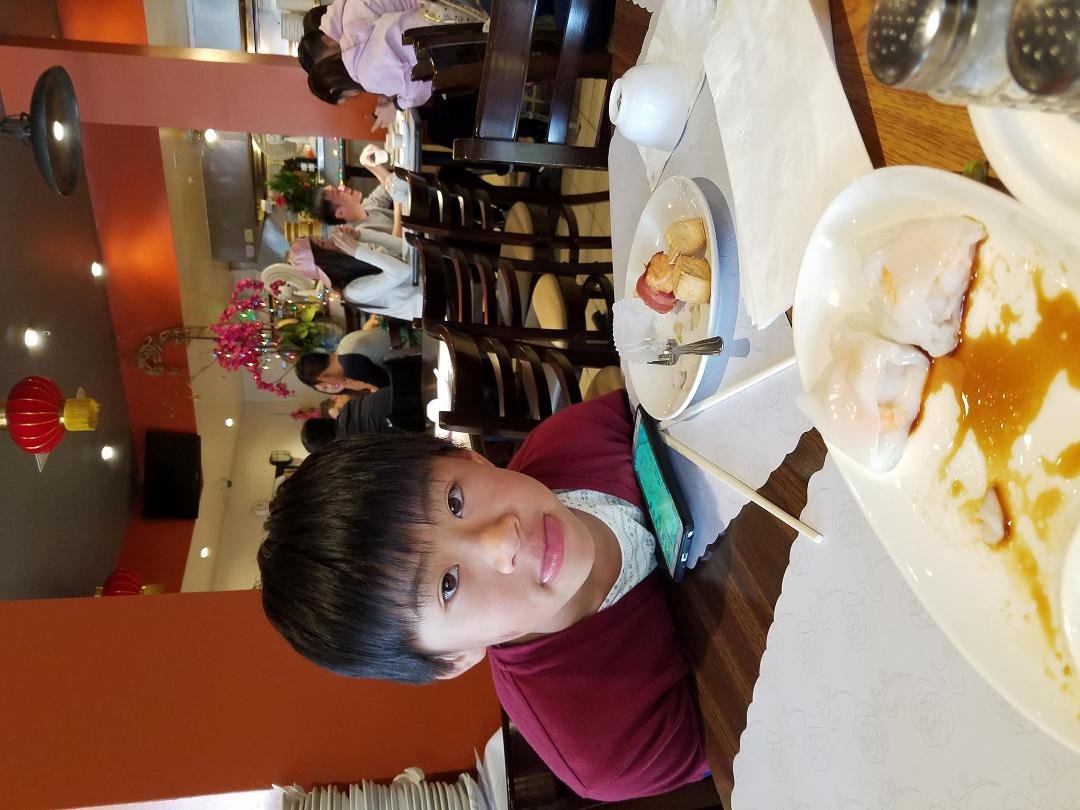 Trying a new dim sum restaurant... so far so good