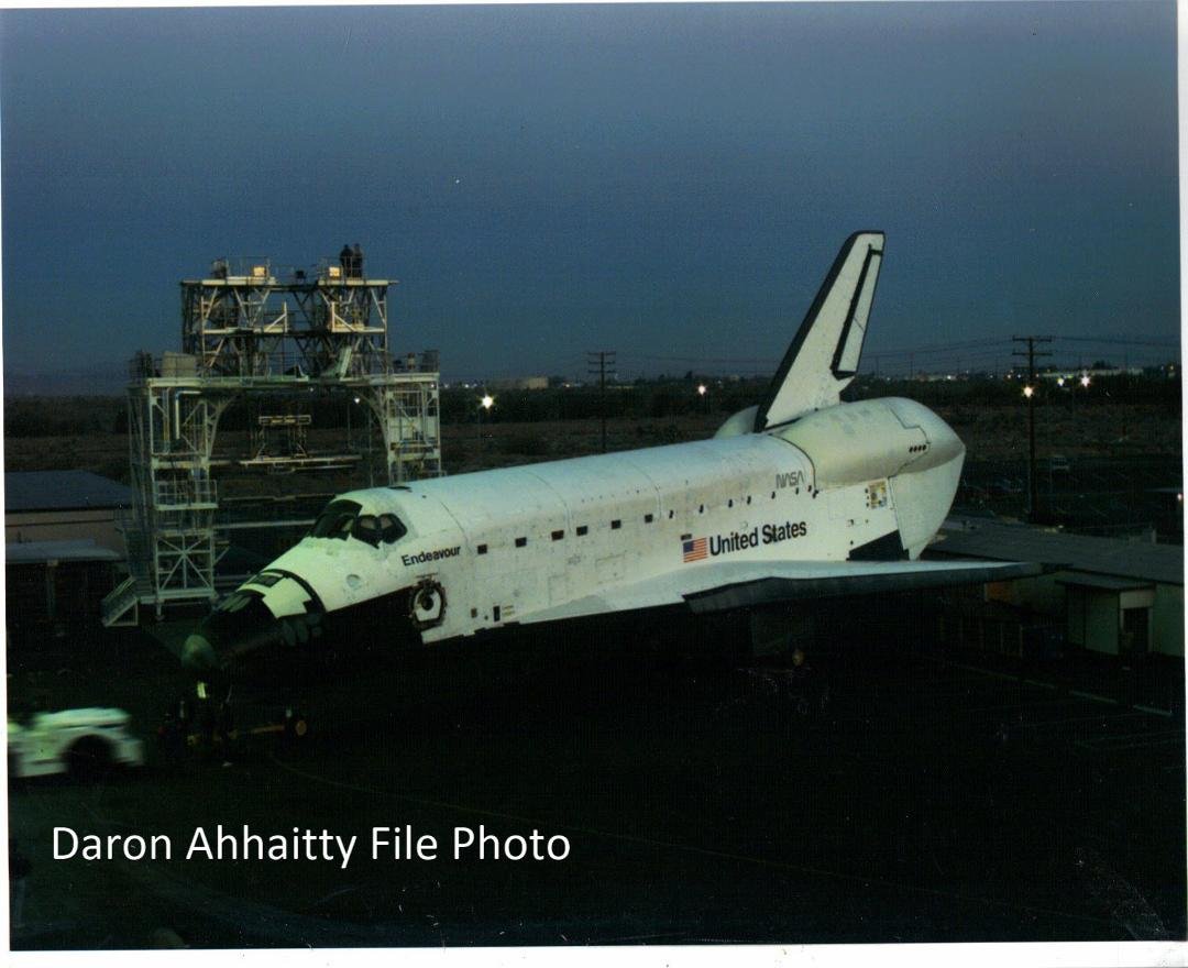 OV105 (Endeavour) J1 Mod Roll-Out, Palmdale, CA March 24, 1997