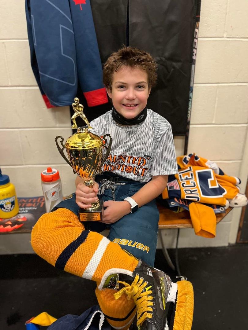 Gavin scored 3 goals in Championship Haunted Shootout game at the New England Sports Center in Marlboro , Massachusetts for the CT RiverHawks PeeWee A team today against the Long lsland Enforcers team . Score was 3-1. What