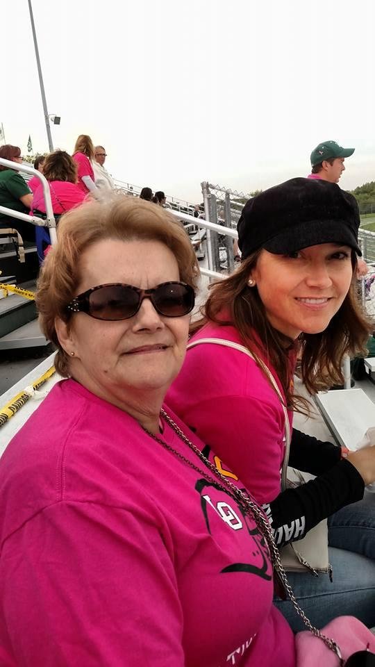 Fri. night pink out at Lake Orion
.