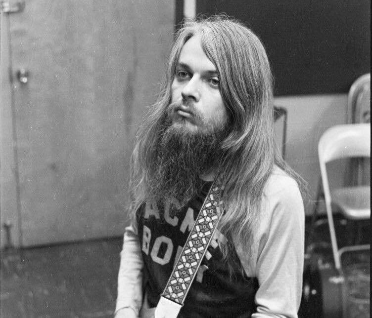 R.I.P. Leon Russell. Que ano!