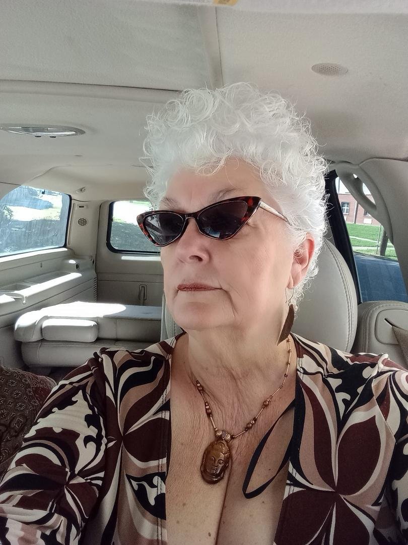 Barbara Bradford's album, Mobile uploads