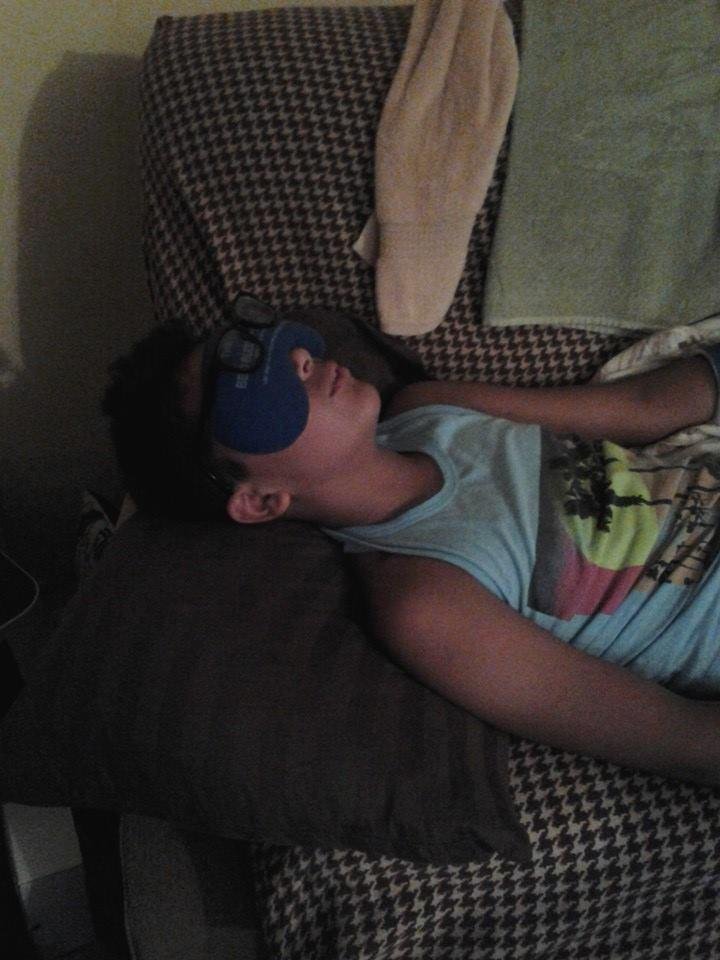 Daniel (Karie Dawod) chillin at Aunties