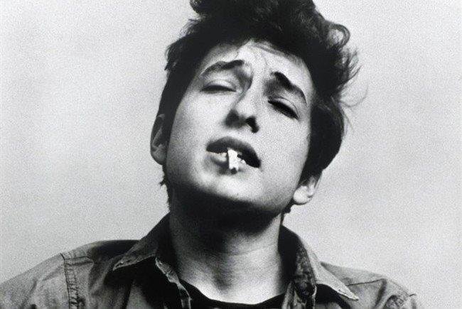 i used to listen to Dylan every day when i was young. so glad he has been recognized. I always though this line applied directly to me. "Ah, but I was so much older then
I'm younger than that now"
I'm happy to day i still