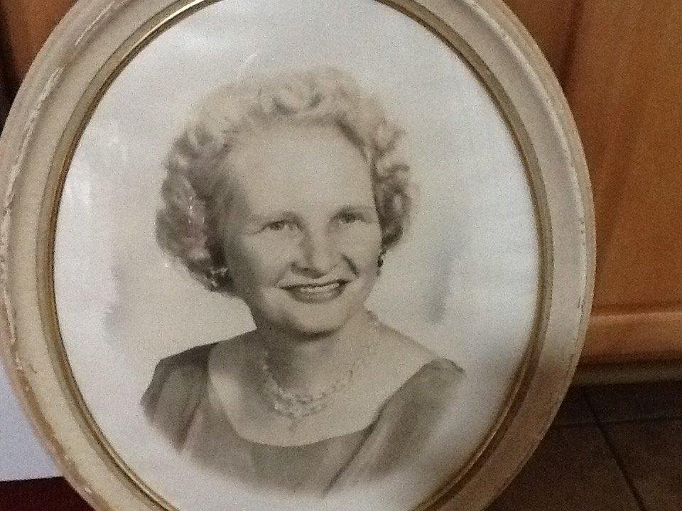 Happy Mother's Day Mom! I miss you so much! Love you always!!