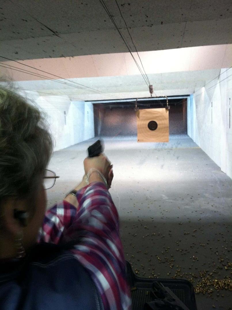Red hot shootin' Mama!