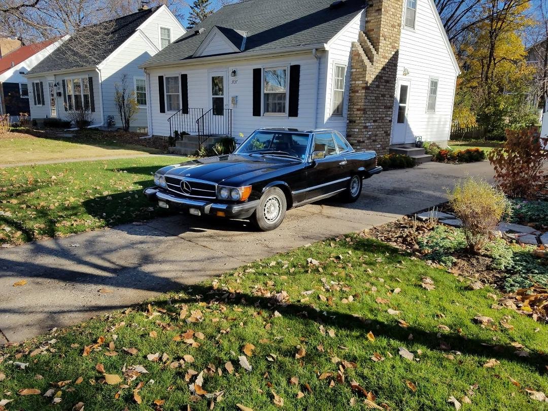 It's time to put the toys away. I think winter is finally going to appear. I've got one more road trip to the cabin this week before it gets put away.