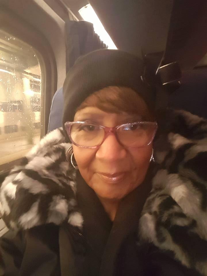 The Chicago hawk and the B'more beast are running neck and neck this morning. Cold in Baltimore but I  got this.  Got on all my cold weather gearfor the beast and my freezing cold office. Friends and family have a blessed d
