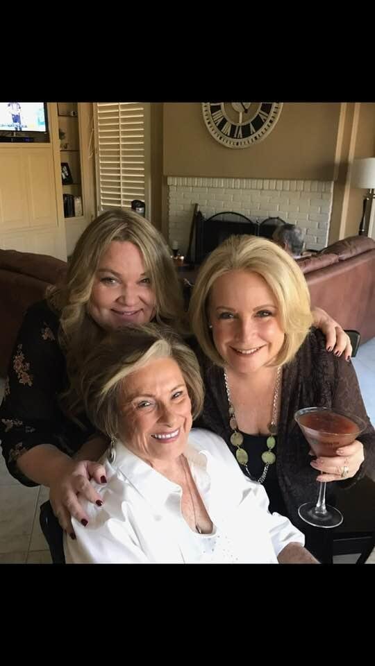 3 generations thanksgiving at Mel and bobs