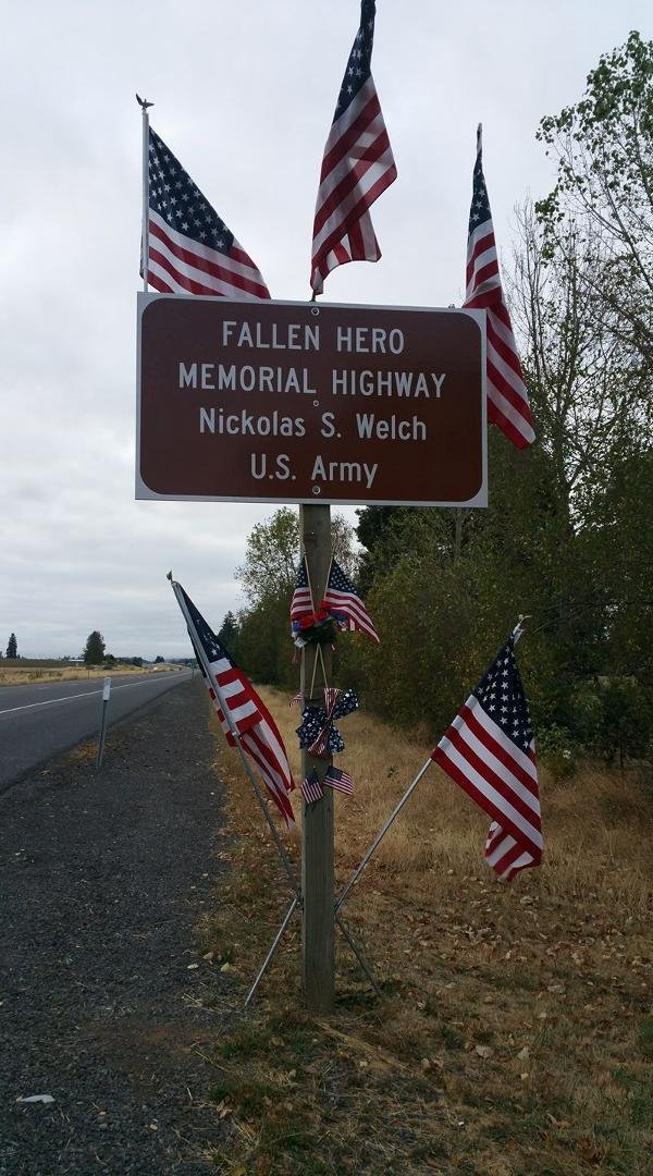 I do not know him. He is someone's special Hero so I am going to share this.
Highway 22 just outside Stayton, Or.