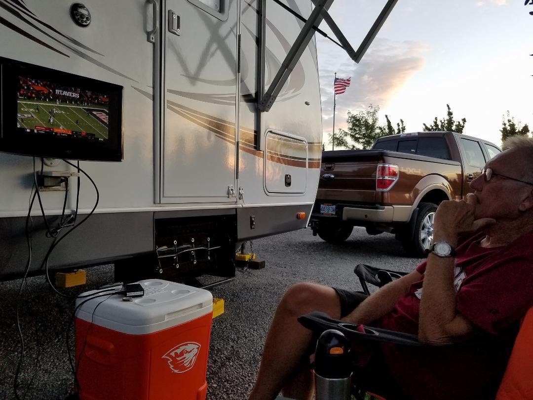 Ed watching the Beaver game until the Cougs come on in Richland, Wa.