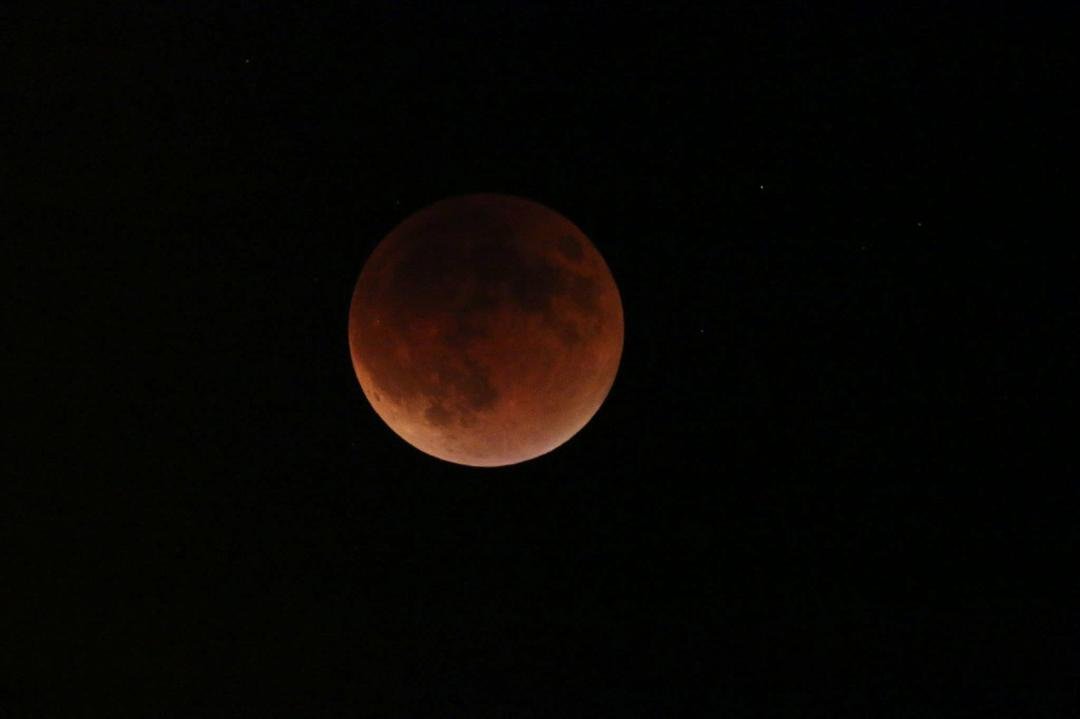 Tonights Moon, pretty cool