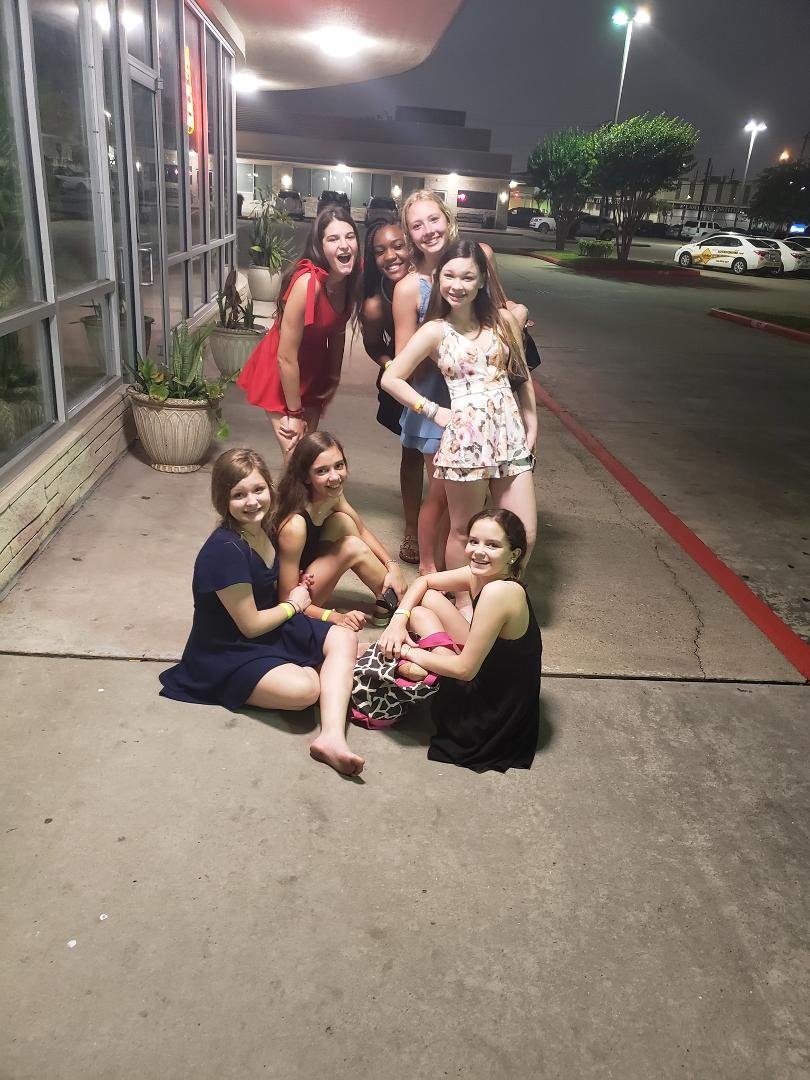 Big prom night all over the US tonight. Love seeing all the pics. And my kids had their Houston Pershing Middle School end of year dance. These young ladies I love so much, after dance pizza party at Fuzzies in Bellaire