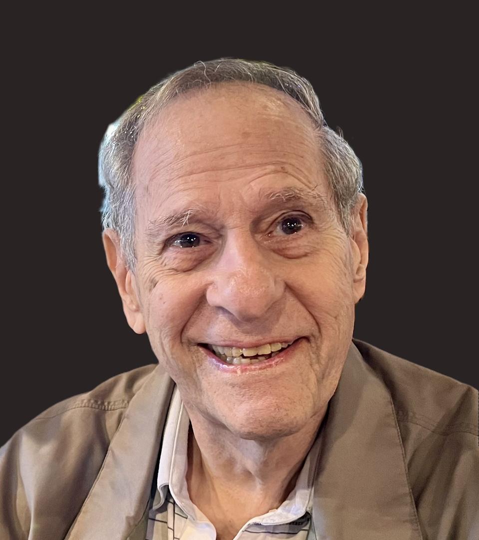 My dad passed away Friday March 15, 2024. The funeral is at Star of David on Monday March 18 at 1:30.