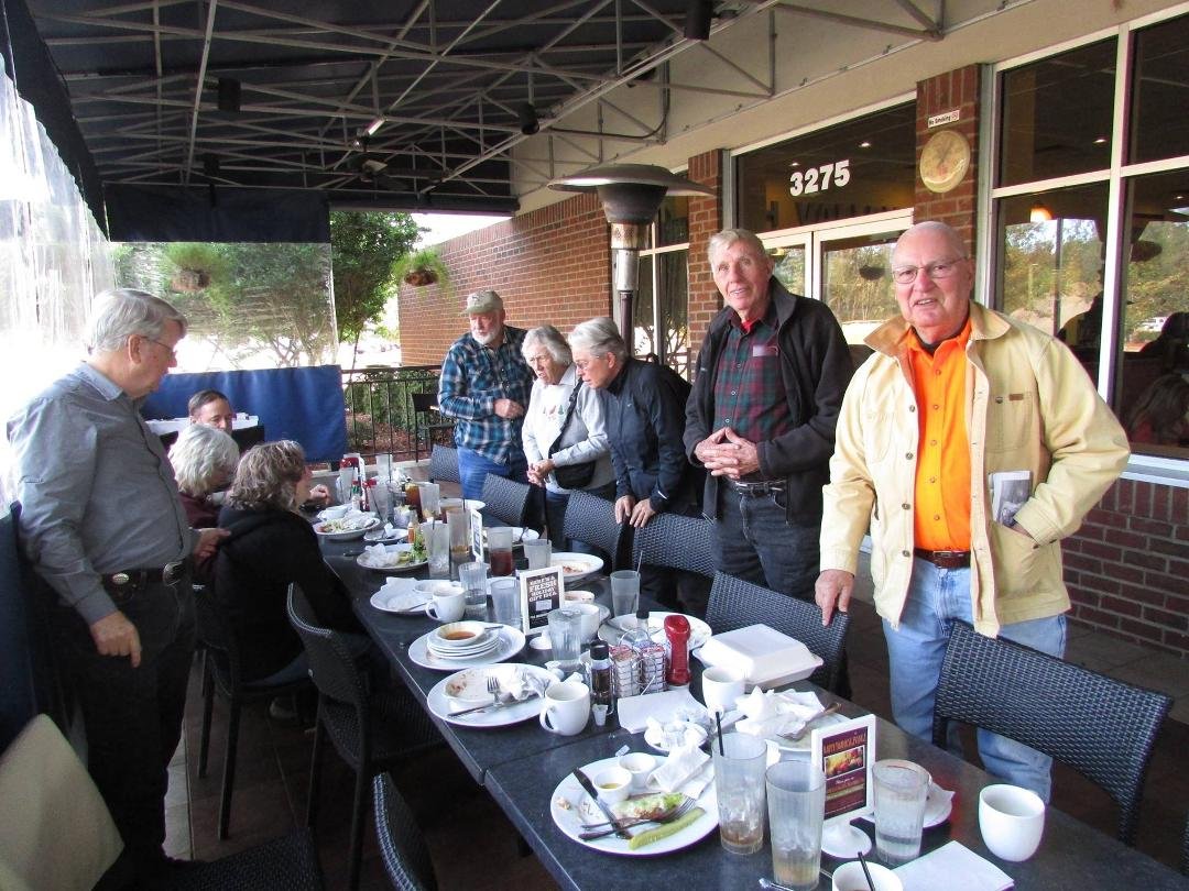 Lunch at Peach Valley after a morning of birding.