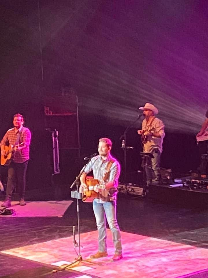 I waited almost 18mos. But I FINALLY got to see Josh Turner again! Great show tonight