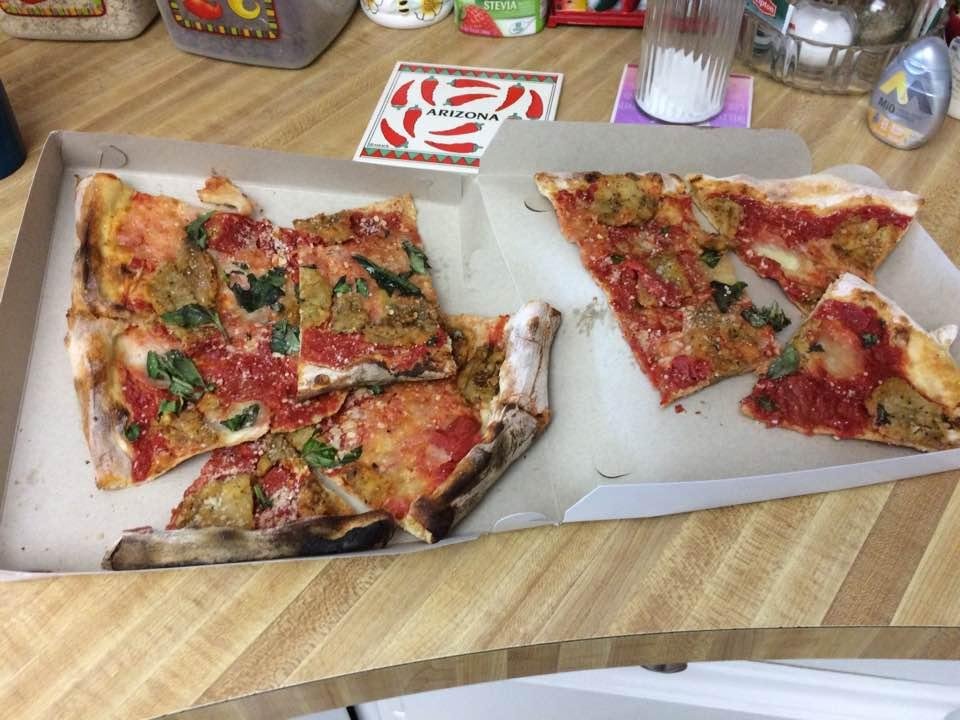 This is what is left from the "small" pizza I ordered at Urban Pizza! It was so good!!