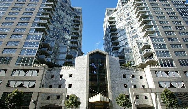Here is what Avalon Towers Looked like when I installed the Satellites on the roof. The apartment have since changed name. But the Satellite are on the top of the right building in the rear., 388 Beale Street..