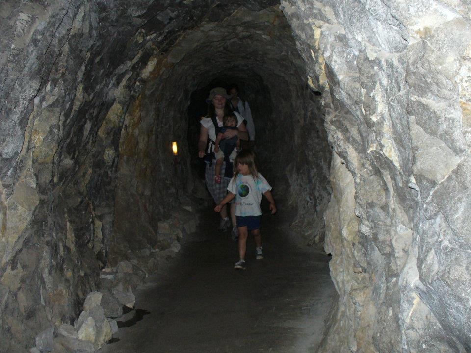 Larry Meyer's album, Lewis and Clark caverns camping Aug 2011