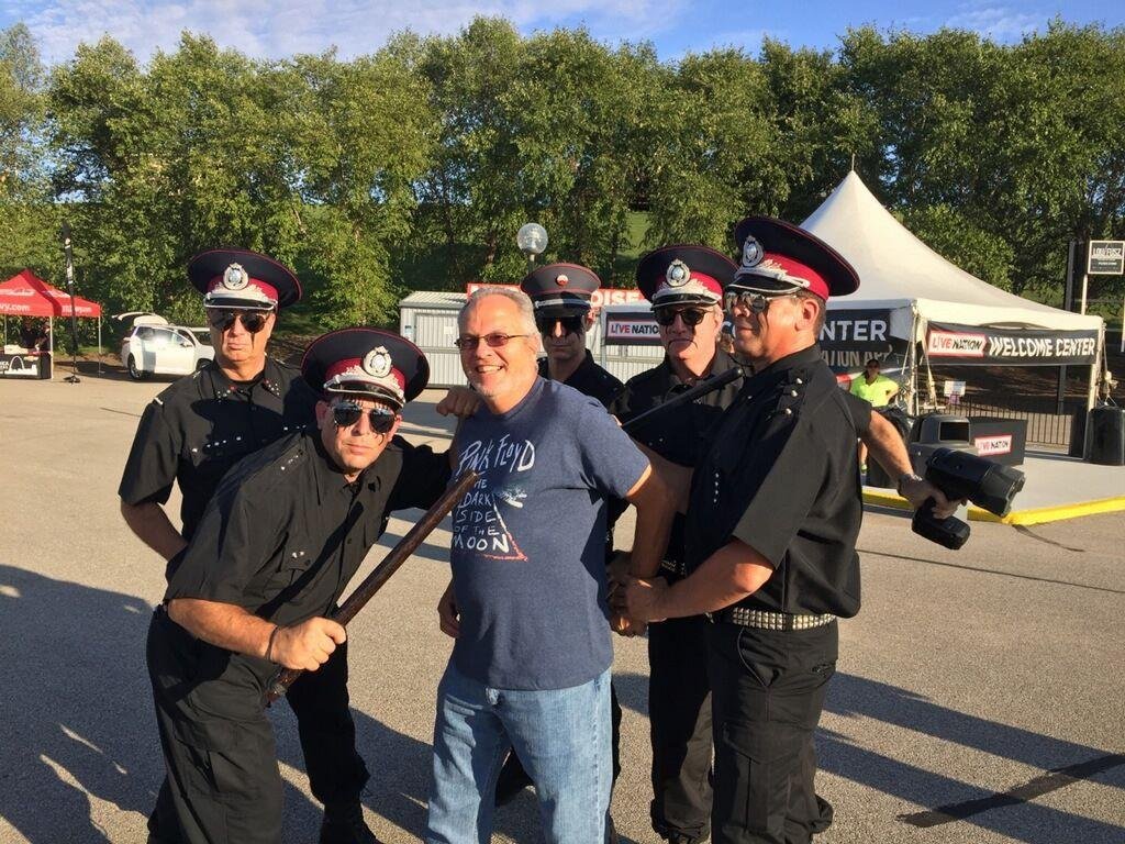 "Busted" at El Monstero 2017. Fortunately made bail in time to see a great concert.