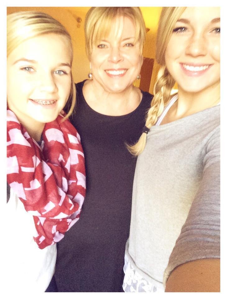 Suzanne Parnell's album, Mobile Uploads