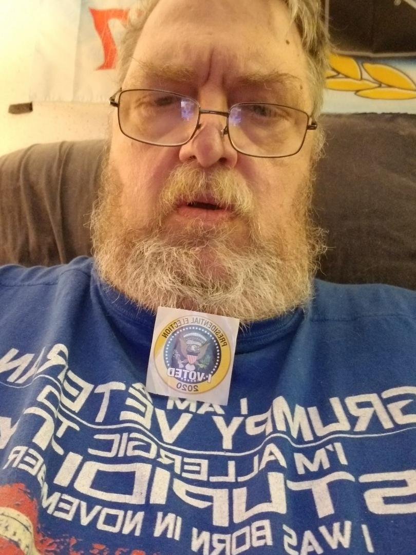 I went along with Sheree Bouldin, and Aimee Hinkle and we early voted today. We didn't have to wait in any lines, right in and out!! So glad to be able to take part in one of our Patriotic Rights!!