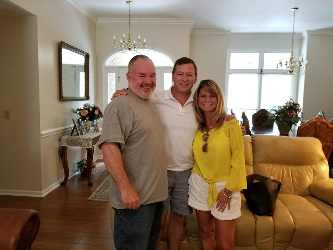 Jim and his cousins from New Jersey, John and Jeanine OMalley.  It was the first time he met them.