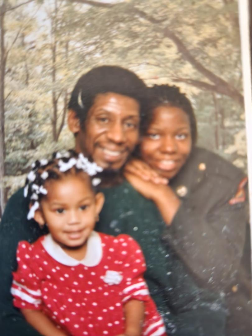 My late friend Dennis Green and his daughters! Miss you man!