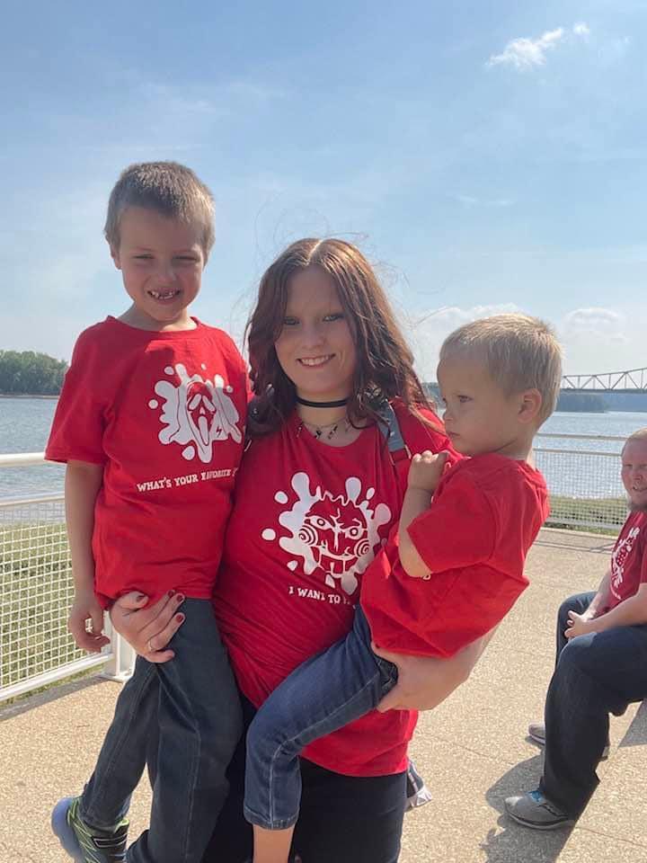 Happy National daughters day to my wonderful daughter Katie Lynn Ludwig . And she is a amazing mother to my grandsons to.