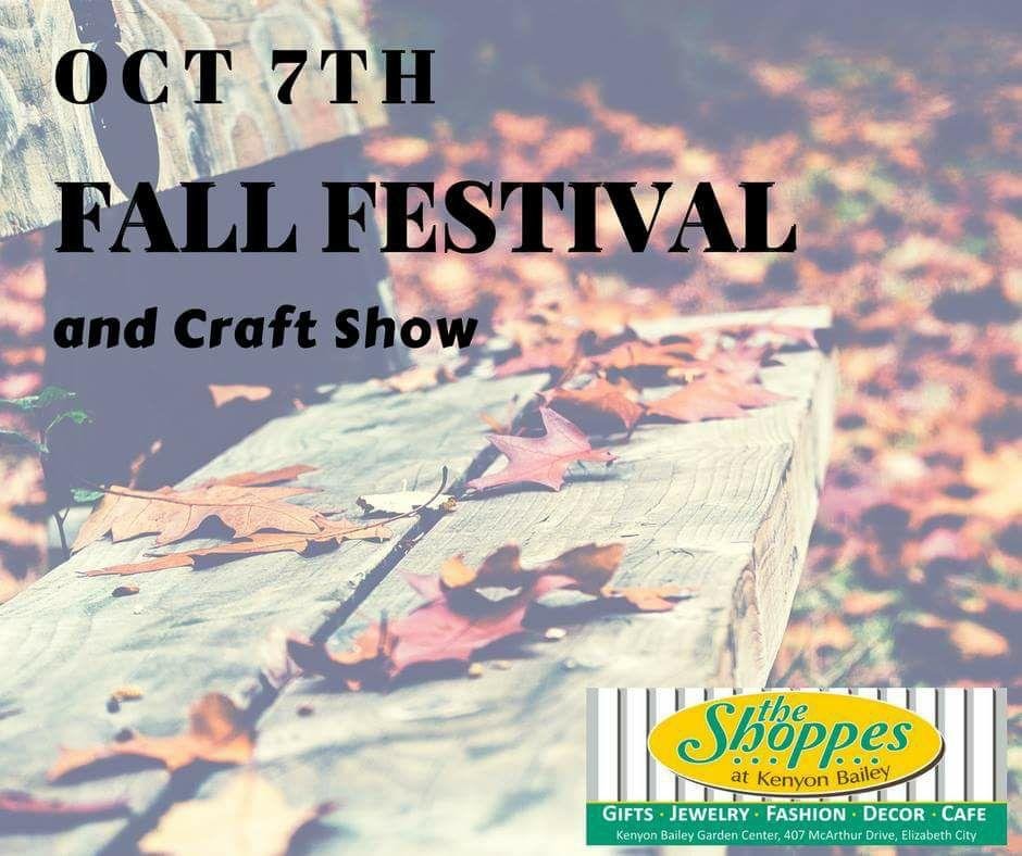 We are looking for creative people who make handcrafted works. Any sewing,  pottery, wood crafters, mix media artists, bead workers, jewelry, engraving, bakers, or..... Are you creative?
Application is here: https://goo.gl/