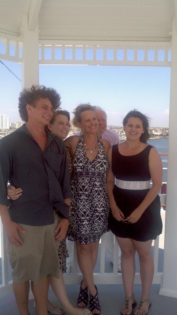 Kays' daughter and grandchildren on Queen Mary. Liz,Kristen,David,Becca. Bill is peeking in....