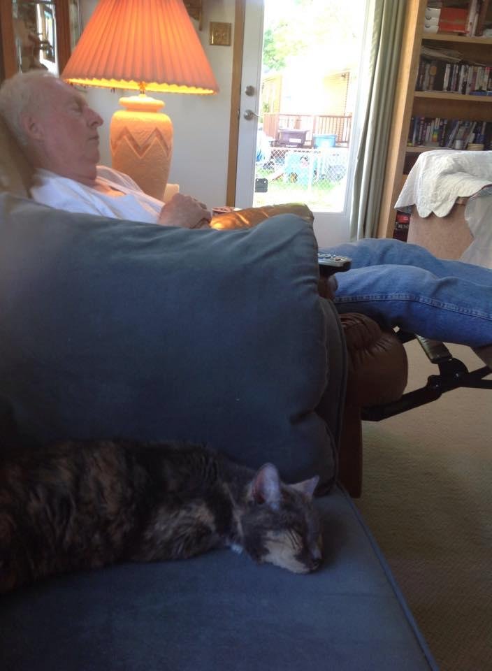 They have had a long day!🎣🐈☺️