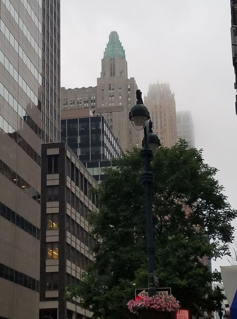 Loiks like rain again.