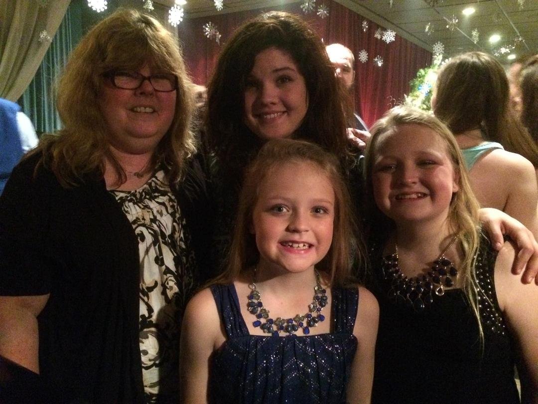 12 DIVAS OF CHRISTMAS 😀
Fun show