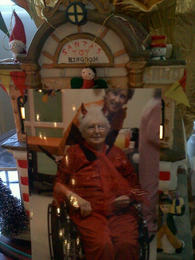 To a Loving Friend and Mother RIP Helen Merry Christmas in Heaven with Jesus. Love Candice & Cal