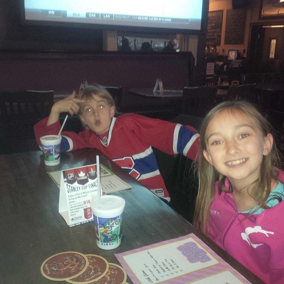 At the Bar waiting for game 4! GO HABS!
