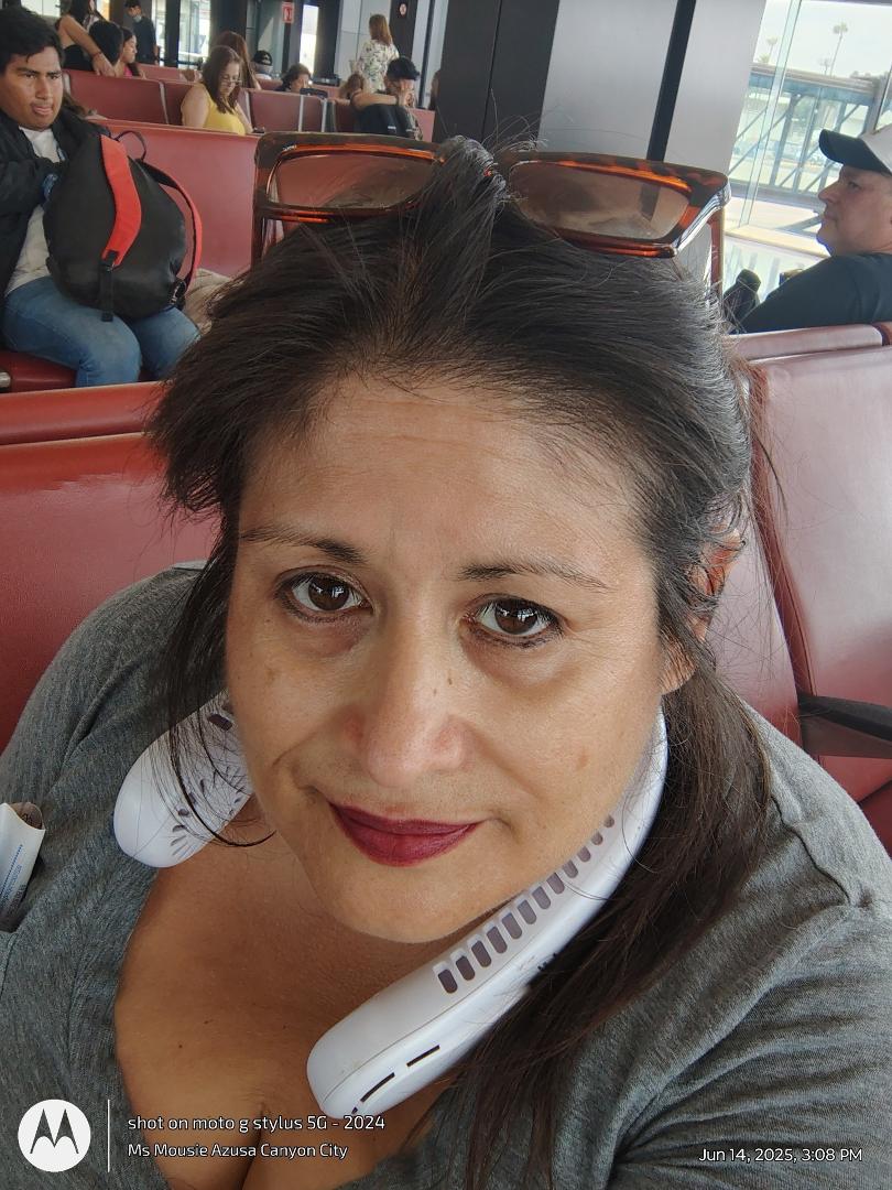 Norma Aguirre's album, Mobile uploads