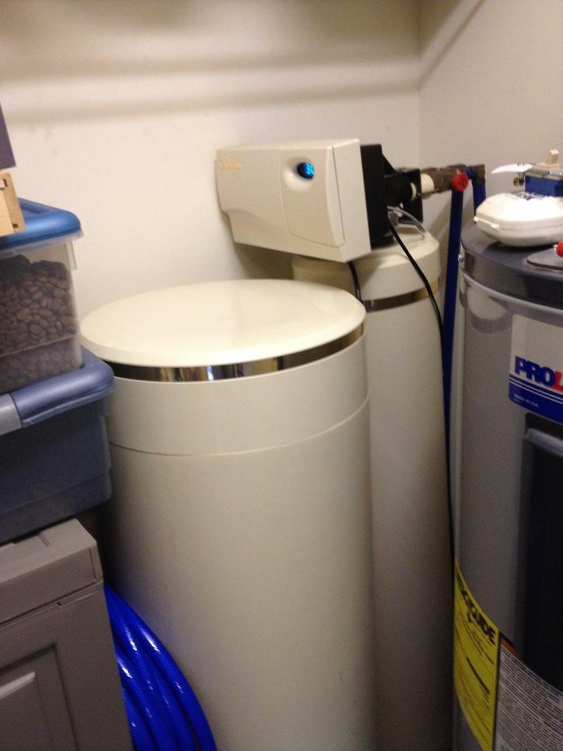 Culligan Silver Series Water Conditioner, in excellent condition & is a very good water softner, $375.00 obo