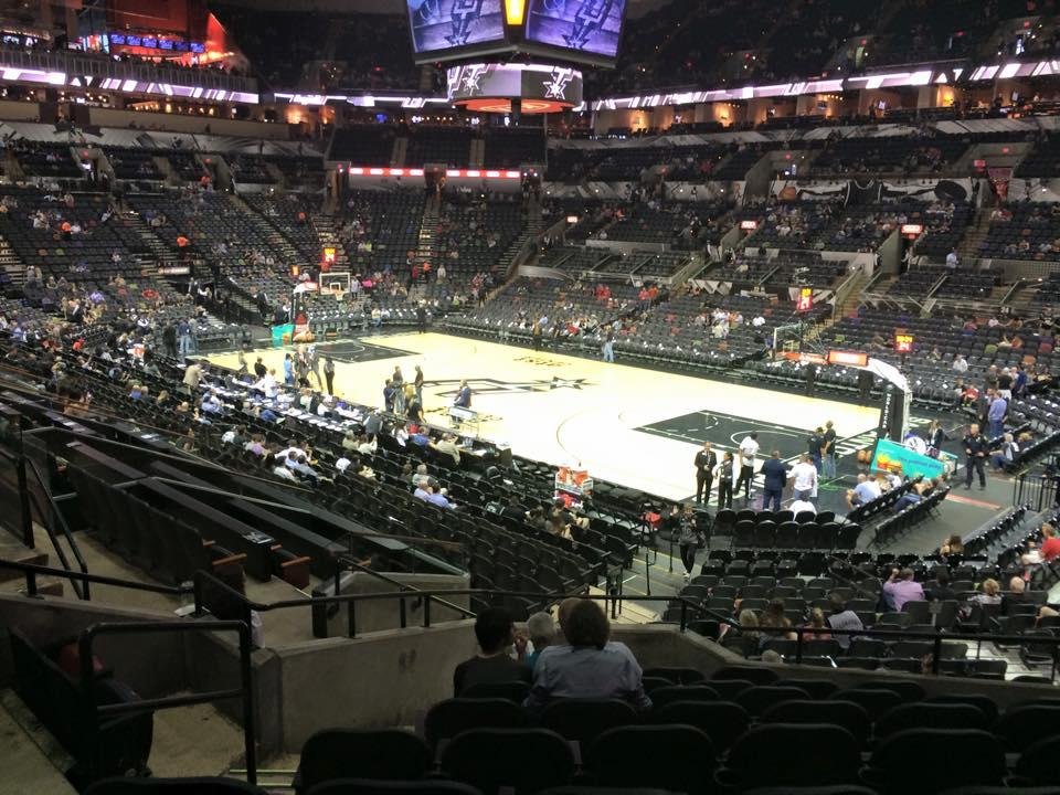Kaitlyn Hatfield , GO SPURS GO!!