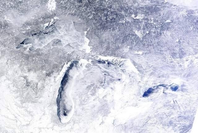 satellite view of what ur missing in Florida. Grab the ice skates folks.